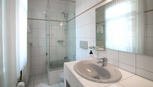Hotel Bären Trossingen - Einzelzimmer Bad