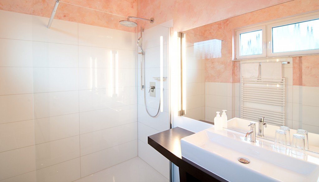 Hotel-Restaurant Bären Trossingen - Einzelzimmer Bad